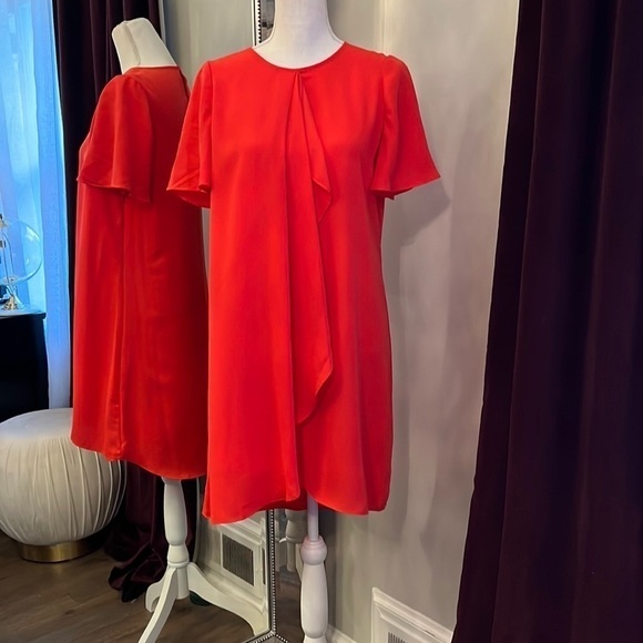 BCBGMAXAZRIA Coral Short Sleeved Dress Size Small - Picture 1 of 10
